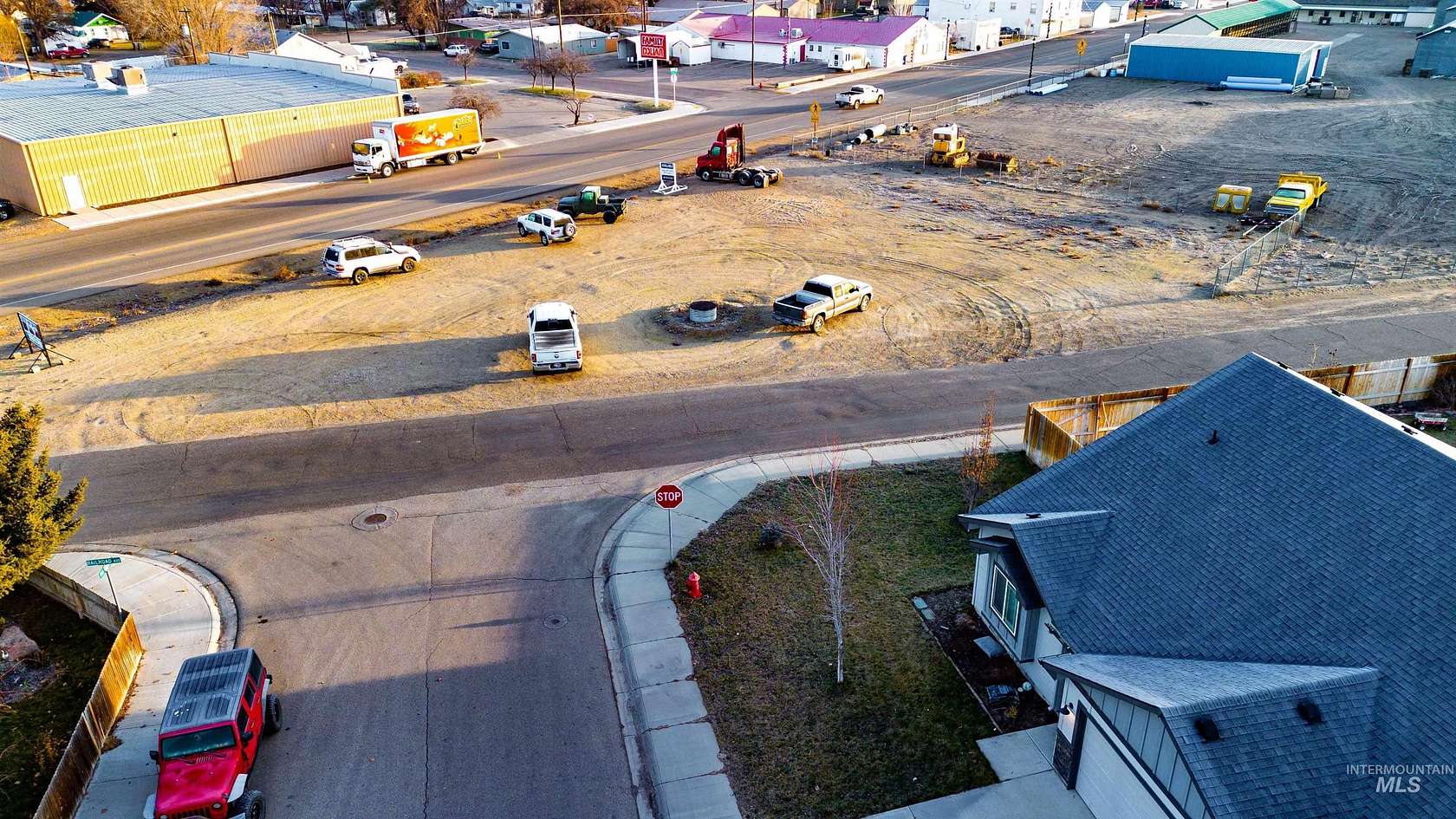 0.42 Acres of Mixed-Use Land for Sale in Homedale, Idaho