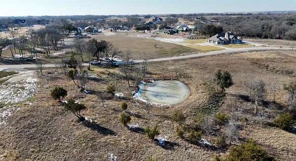 2 Acres of Land for Sale in Weatherford, Texas