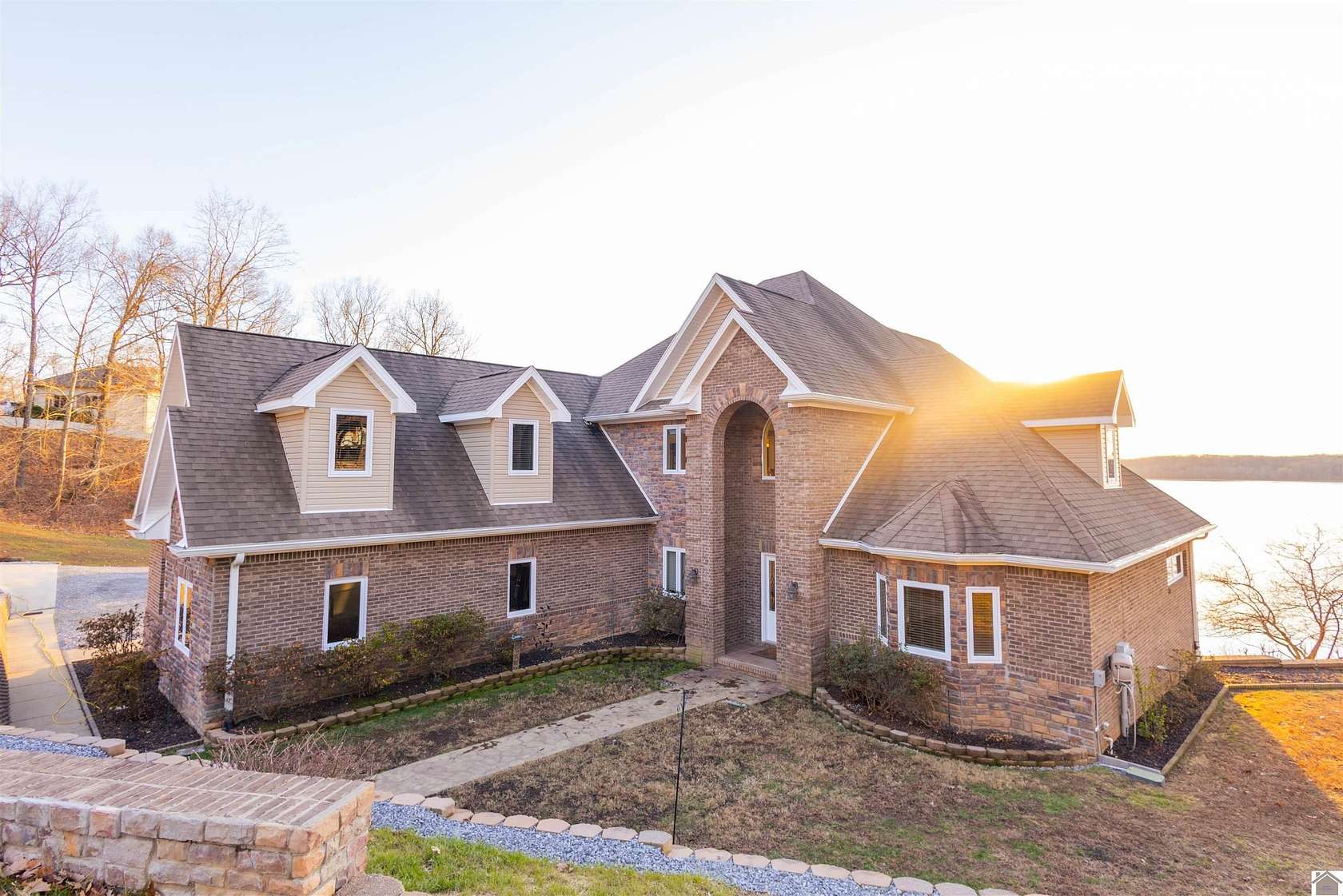 1.9 Acres of Land with Home for Sale in Cadiz, Kentucky