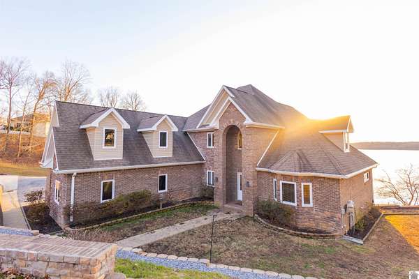 1.9 Acres of Land with Home for Sale in Cadiz, Kentucky