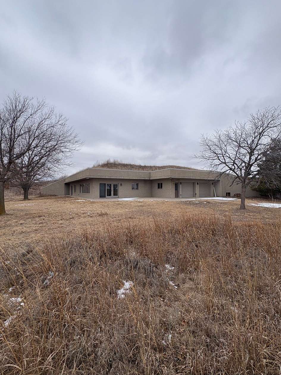 8.29 Acres of Residential Land with Home for Sale in Deweese, Nebraska
