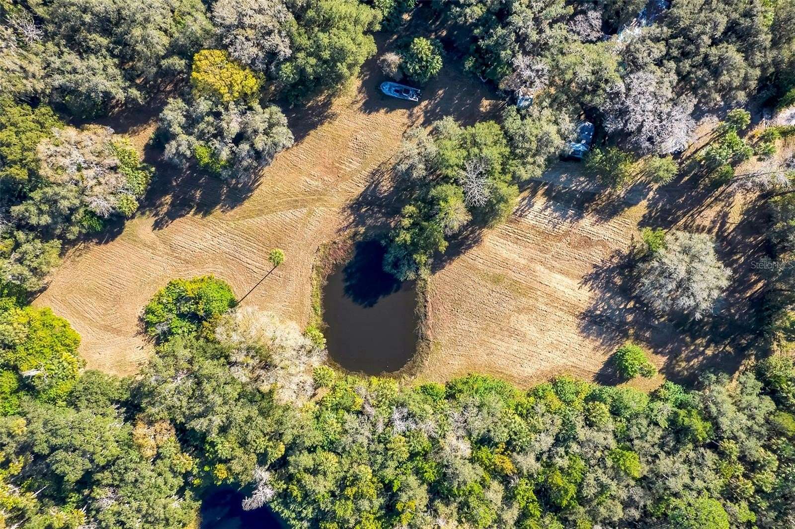 4.3 Acres of Residential Land with Home for Sale in Geneva, Florida