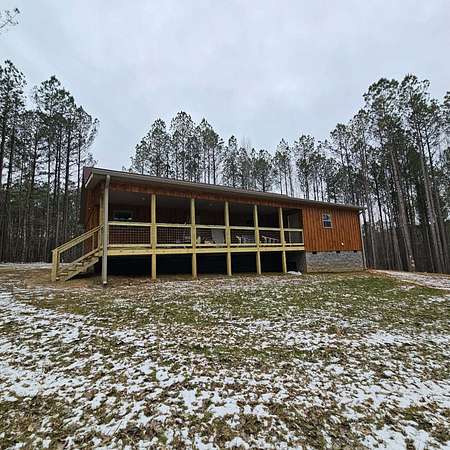 7.2 Acres of Land with Home for Sale in South Pittsburg, Tennessee