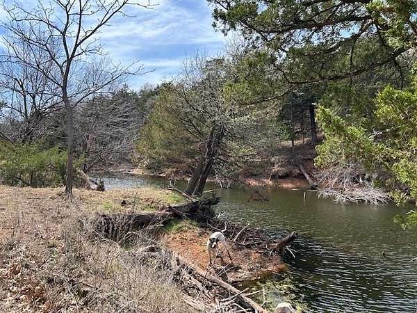 124 Acres of Land with Home for Sale in Hinton, Oklahoma