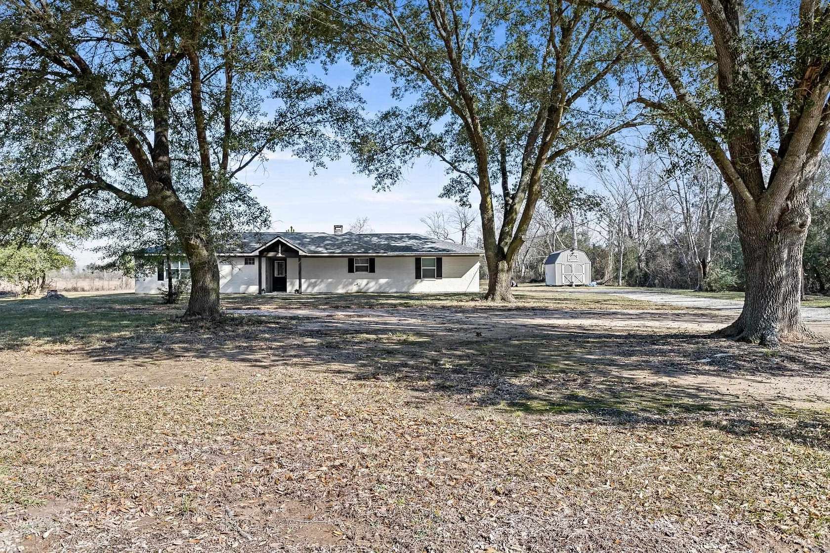 1.9 Acres of Residential Land with Home for Sale in Sour Lake, Texas