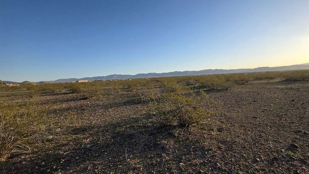 10 Acres of Land for Sale in Golden Valley, Arizona