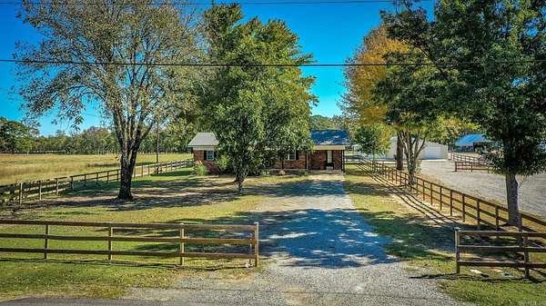 2.34 Acres of Residential Land with Home for Sale in Greers Ferry, Arkansas