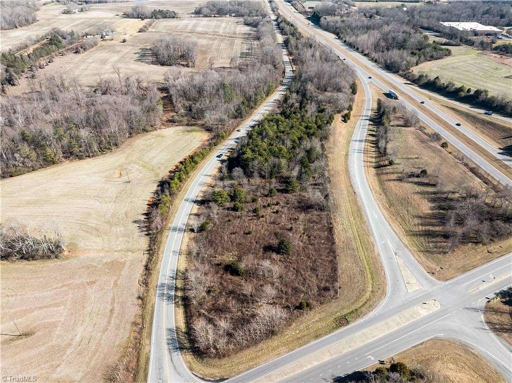 5.13 Acres of Commercial Land for Sale in Yadkinville, North Carolina