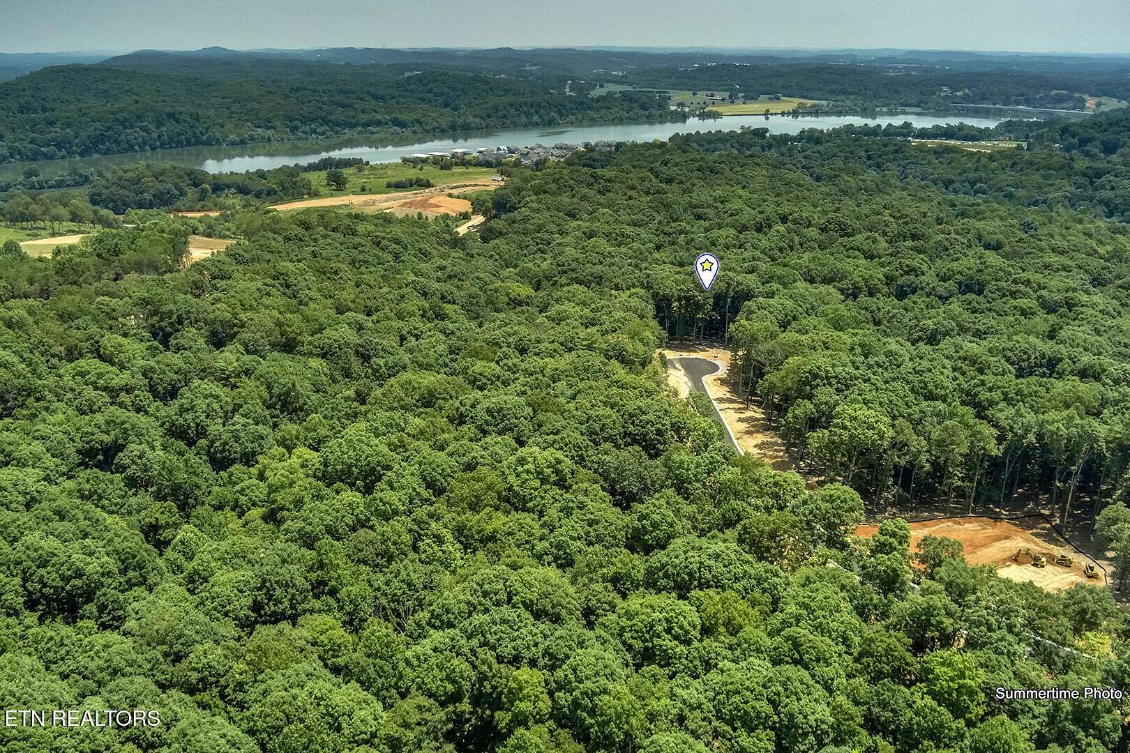 0.8 Acres of Residential Land for Sale in Loudon, Tennessee