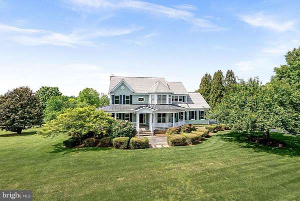 3 Acres of Residential Land with Home for Sale in Purcellville, Virginia