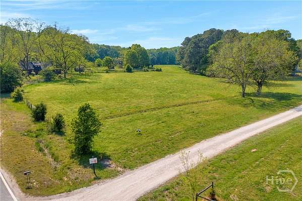 5 Acres of Residential Land for Sale in Statham, Georgia