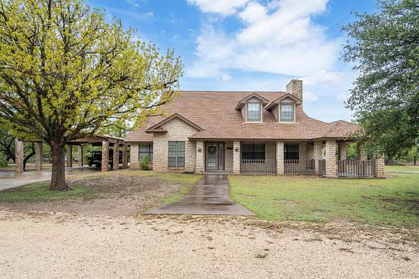 6 Acres of Land with Home for Sale in Del Rio, Texas