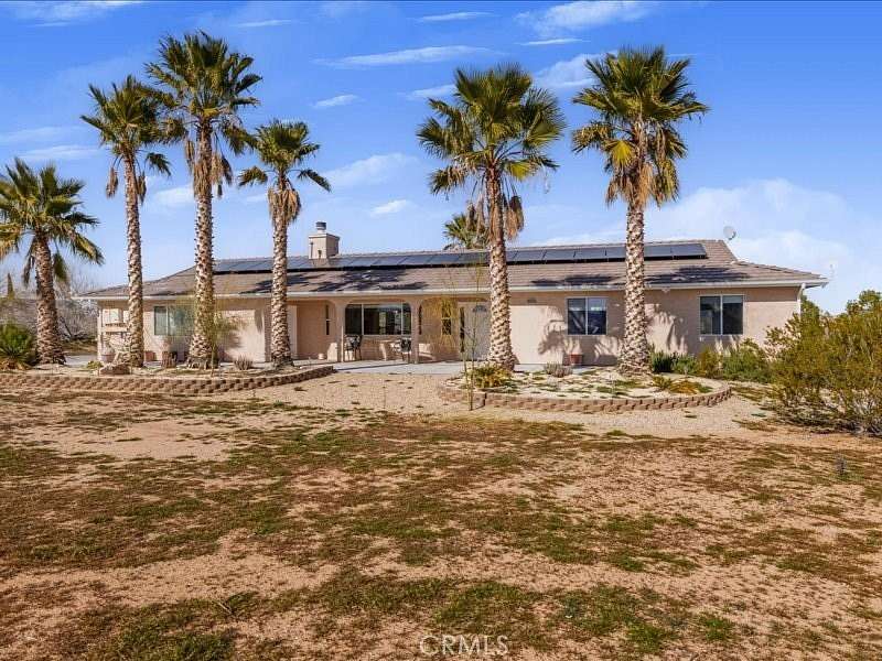 2.24 Acres of Residential Land with Home for Sale in Joshua Tree, California