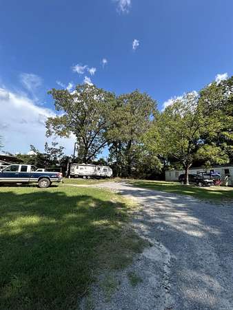 2 Acres of Improved Residential Land for Sale in El Dorado, Arkansas