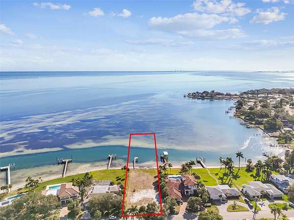 1.49 Acres of Residential Land for Sale in St. Petersburg, Florida