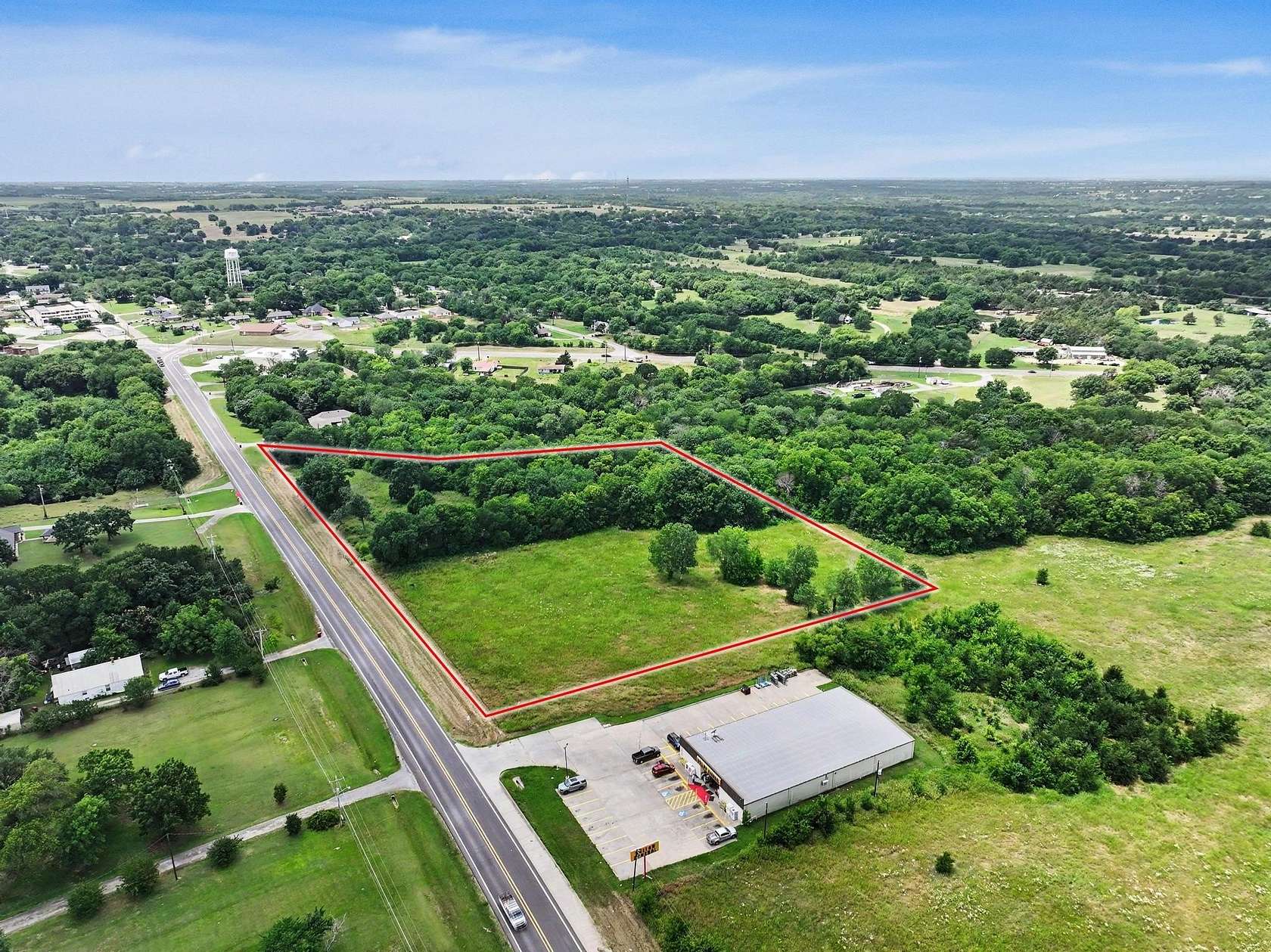 5 Acres of Commercial Land for Sale in Bells, Texas