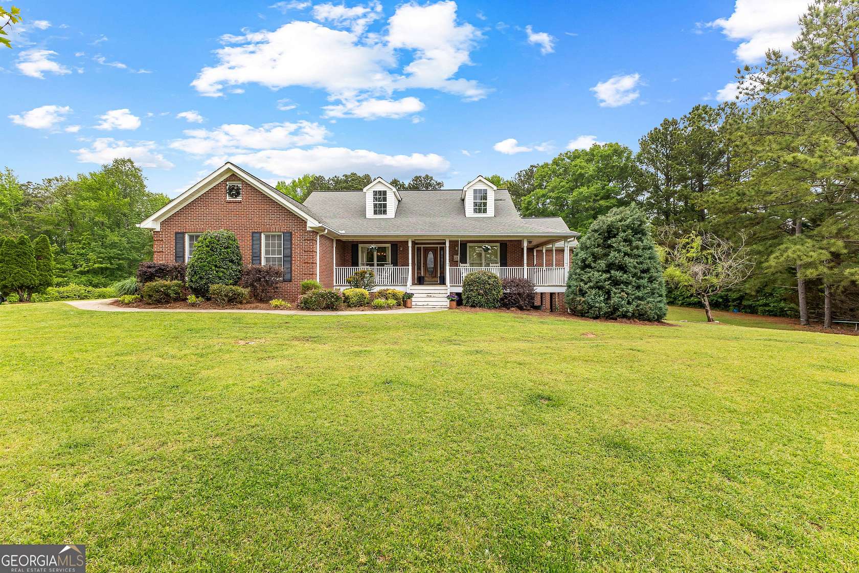 5.3 Acres of Residential Land with Home for Sale in Brooks, Georgia