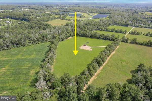 17.6 Acres of Land for Sale in Frenchtown, New Jersey