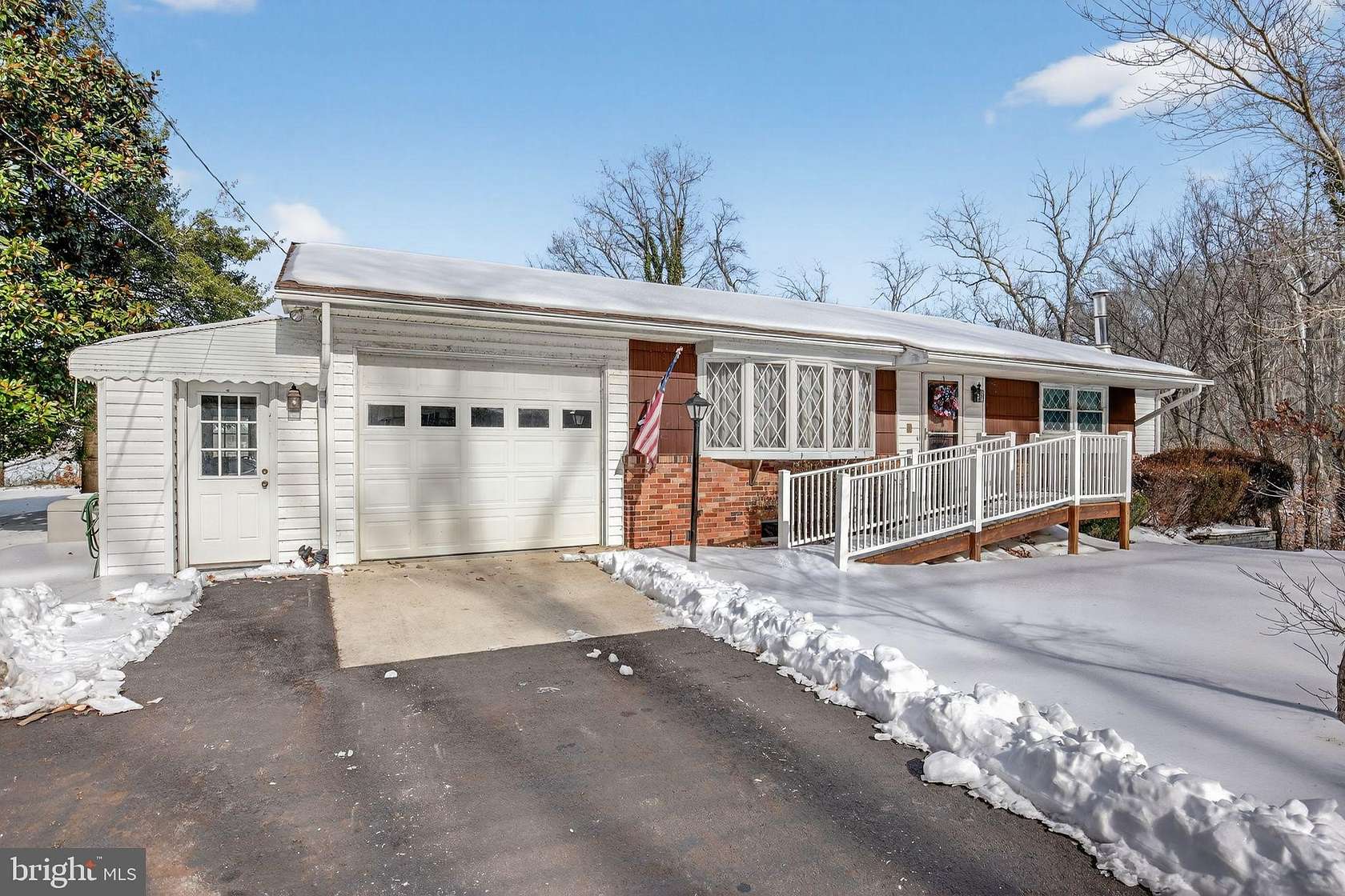 1.5 Acres of Residential Land with Home for Sale in Marbury, Maryland