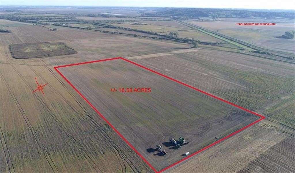 18.6 Acres of Recreational Land & Farm for Sale in Fortescue, Missouri