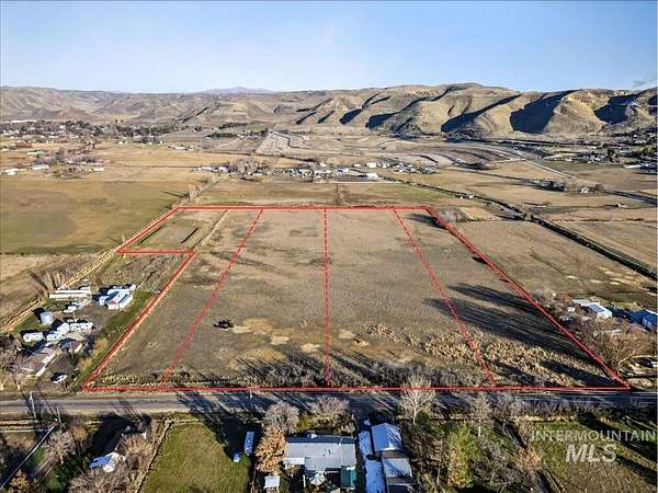 26.5 Acres of Land for Sale in Emmett, Idaho