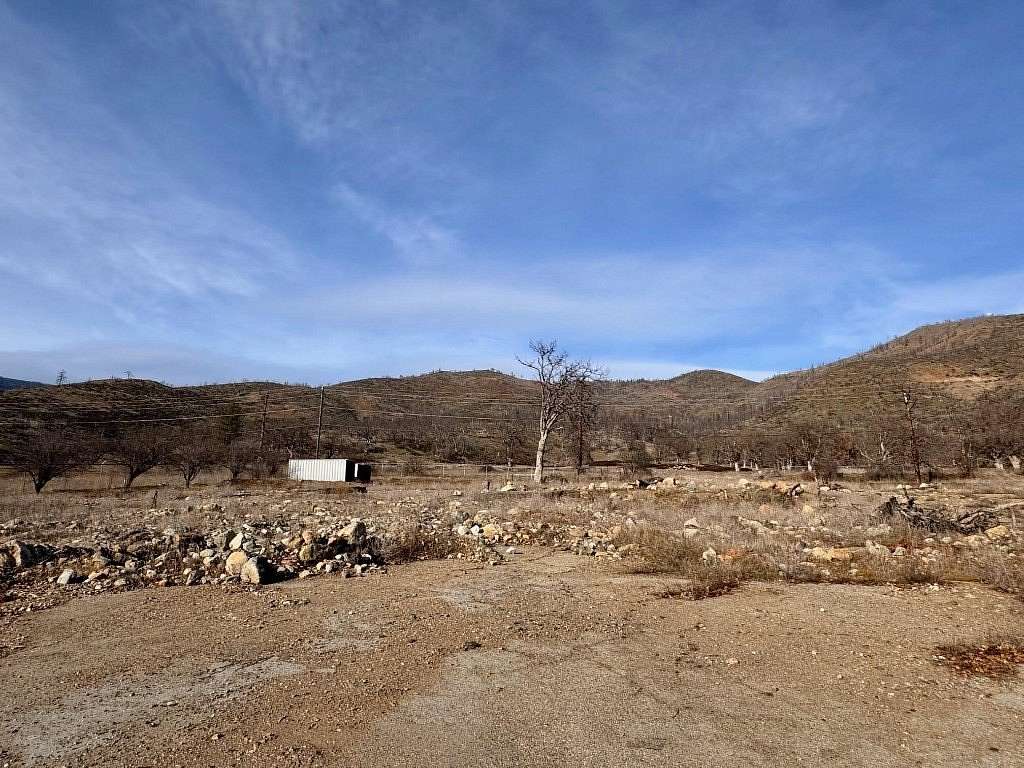 2.56 Acres of Land for Sale in Klamath River, California