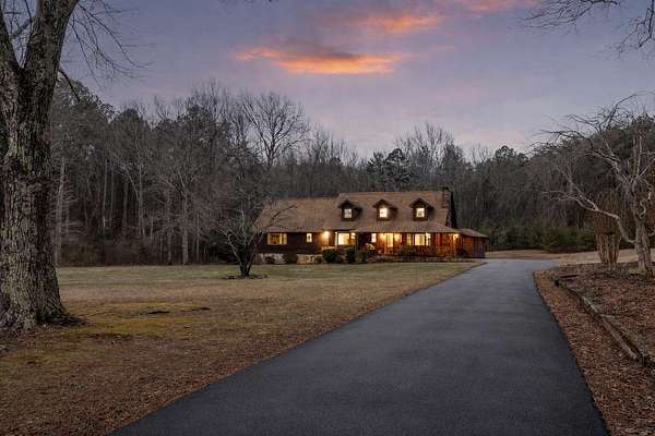 45 Acres of Land with Home for Sale in Menlo, Georgia
