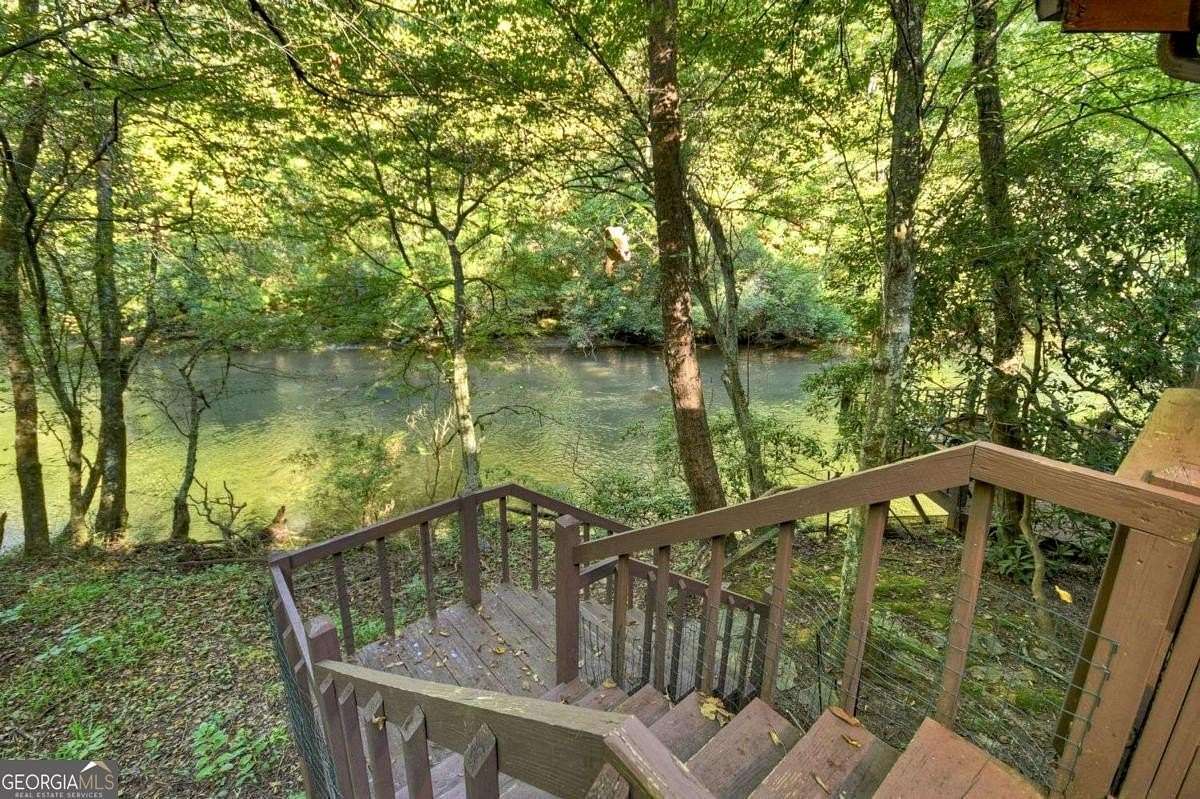 3 Acres of Land with Home for Sale in Ellijay, Georgia