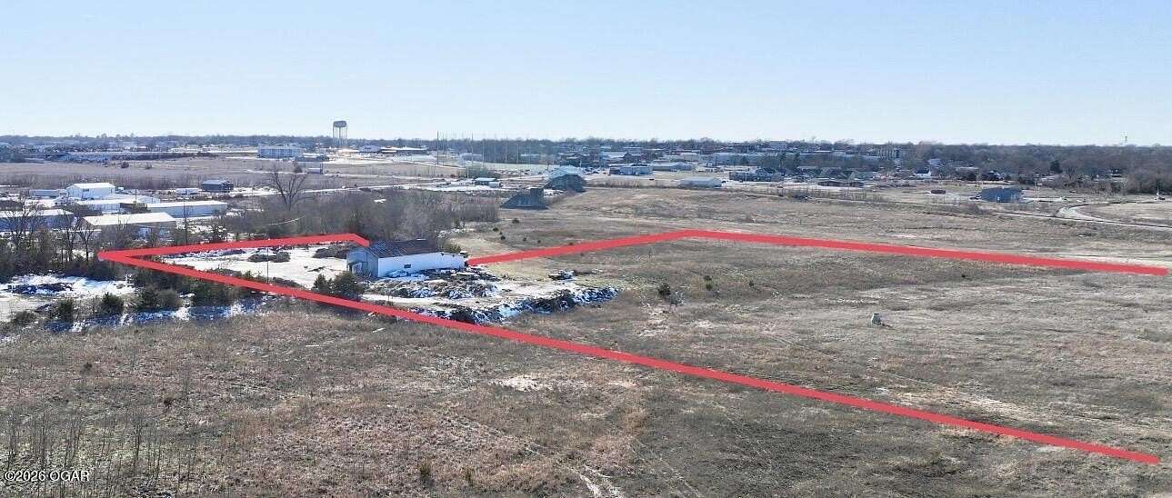 10 Acres of Improved Commercial Land for Sale in Carterville, Missouri