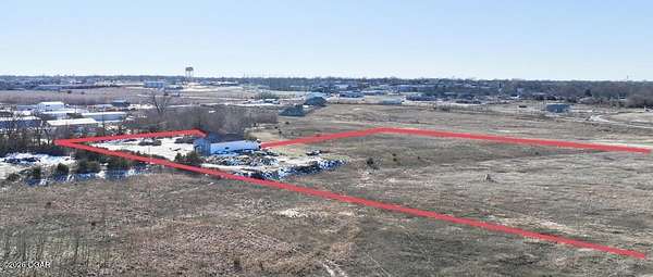10 Acres of Improved Commercial Land for Sale in Carterville, Missouri