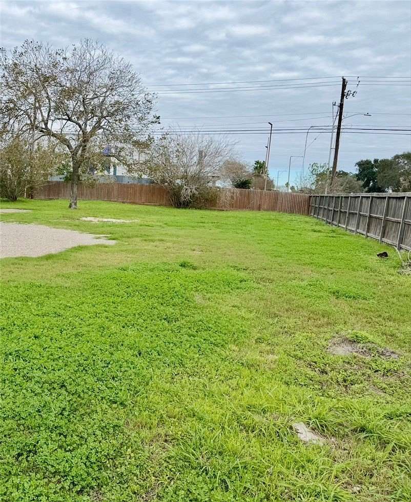 0.25 Acres of Land for Sale in Corpus Christi, Texas