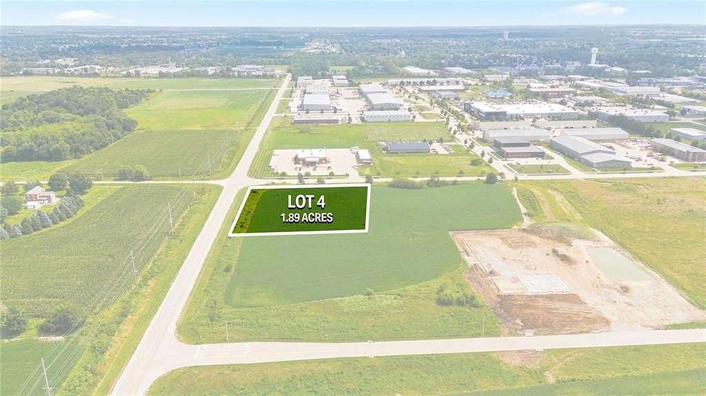 1.89 Acres of Commercial Land for Sale in Hiawatha, Iowa