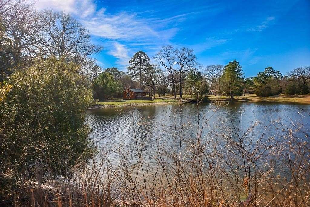 20.3 Acres of Land with Home for Sale in Lufkin, Texas