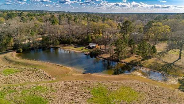 20.3 Acres of Land with Home for Sale in Lufkin, Texas