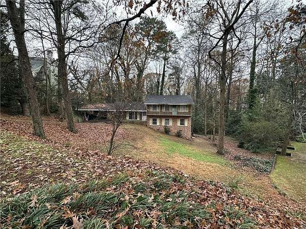 1.57 Acres of Residential Land with Home for Sale in Atlanta, Georgia