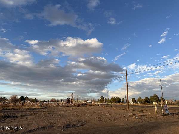 0.75 Acres of Residential Land for Sale in Anthony, New Mexico