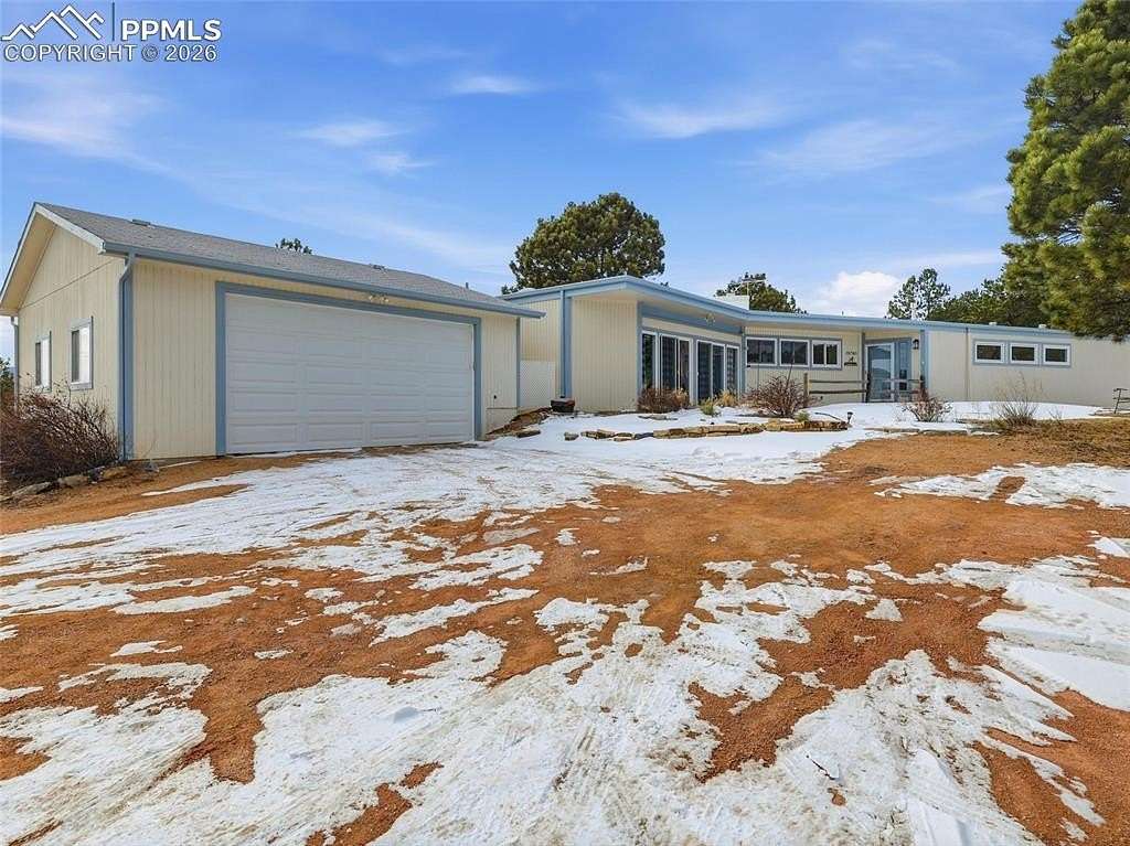 5 Acres of Land with Home for Sale in Monument, Colorado