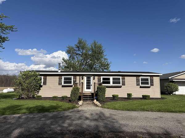 3.12 Acres of Land with Home for Sale in Fort Wayne, Indiana