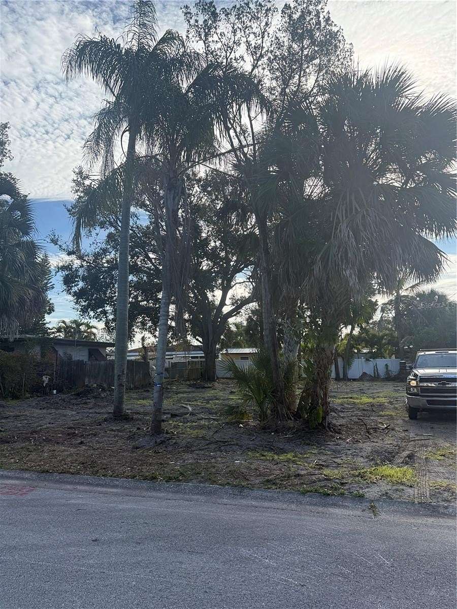 0.17 Acres of Residential Land for Sale in St. Petersburg, Florida