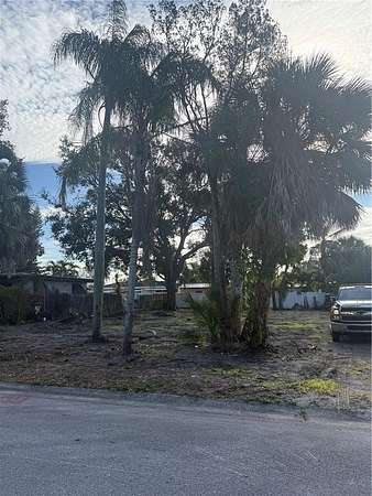 0.17 Acres of Residential Land for Sale in St. Petersburg, Florida