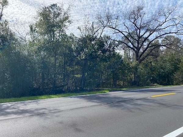 0.7 Acres of Residential Land for Sale in Tallahassee, Florida