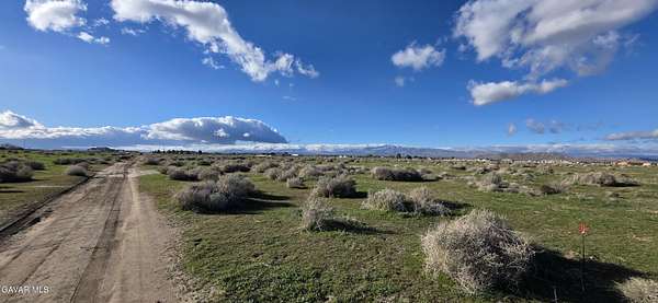 2.48 Acres of Residential Land for Sale in Lancaster, California