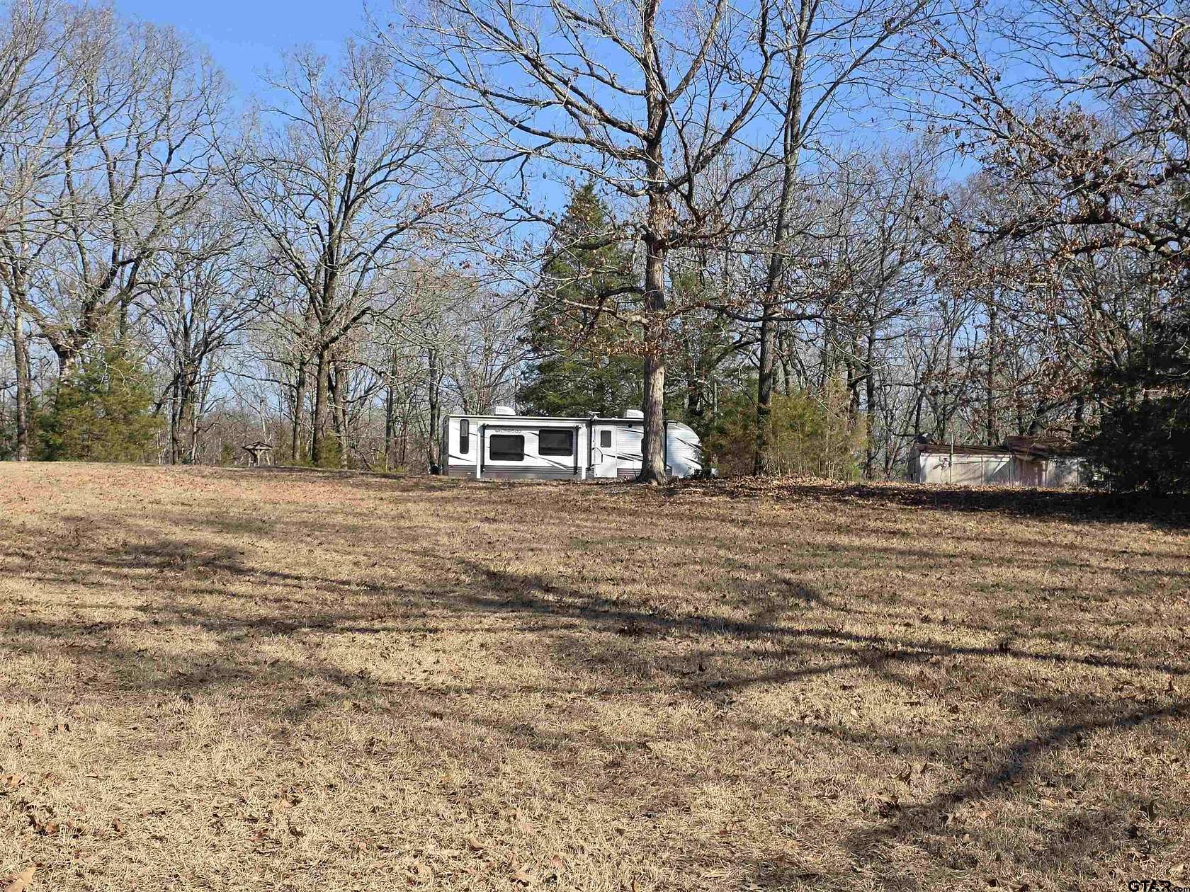 15 Acres of Land for Sale in Omaha, Texas