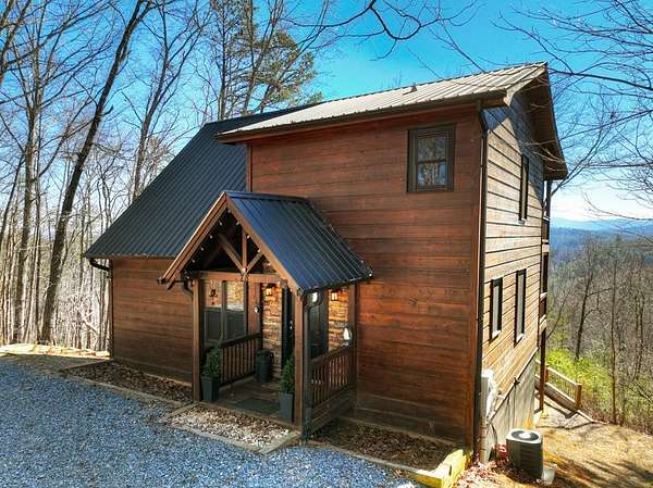 1.53 Acres of Residential Land with Home for Sale in Blue Ridge, Georgia