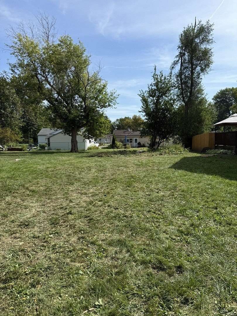 0.14 Acres of Residential Land for Sale in Crystal Lake, Illinois