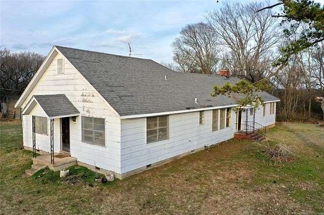 4 Acres of Improved Mixed-Use Land for Sale in Lane, Oklahoma