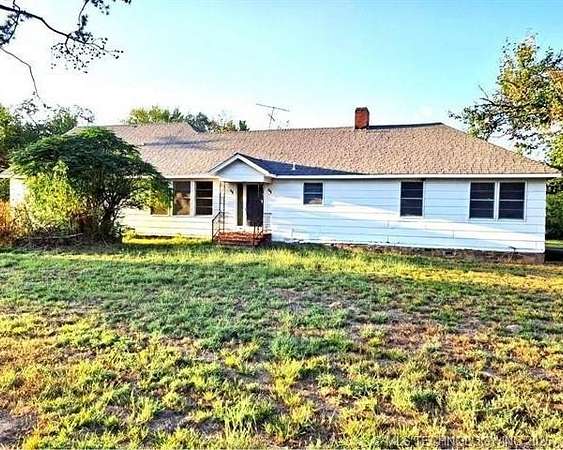 4 Acres of Improved Mixed-Use Land for Sale in Lane, Oklahoma