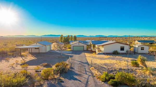 1.7 Acres of Residential Land with Home for Sale in Alamogordo, New Mexico