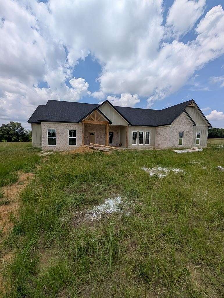 2 Acres of Land with Home for Sale in Dothan, Alabama