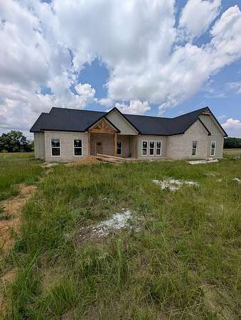 2 Acres of Land with Home for Sale in Dothan, Alabama